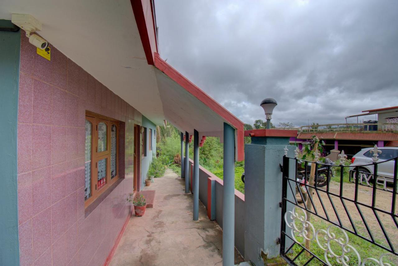 Chuppi Homestay Madikeri Buitenkant foto