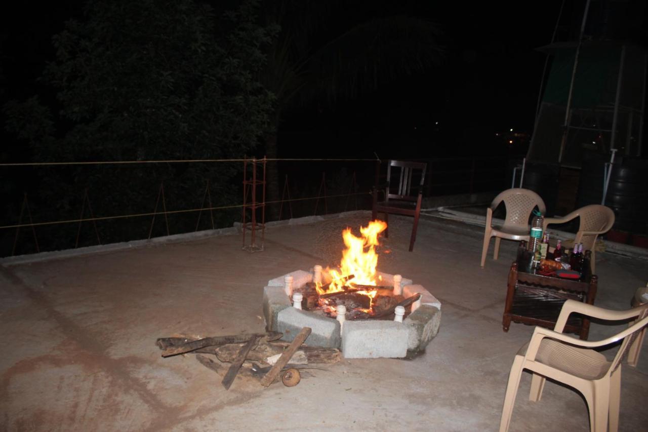 Chuppi Homestay Madikeri Buitenkant foto